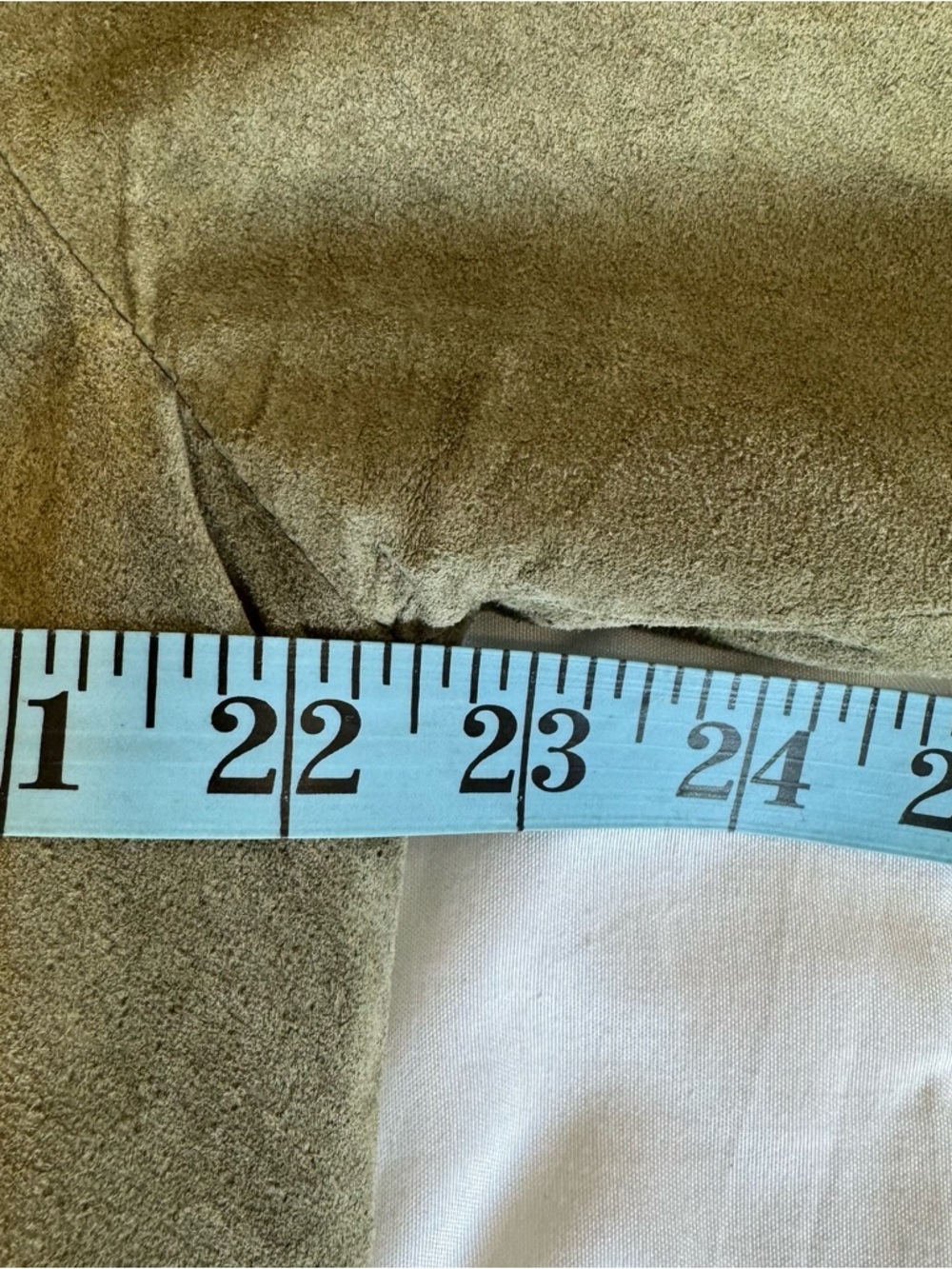 ✨ Danier Canada Olive Green Suede Blazer | Size Large ✨ - Picture 7 of 12